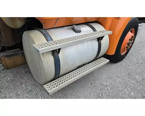 INTERNATIONAL 9400I Fuel Tank StrapHanger