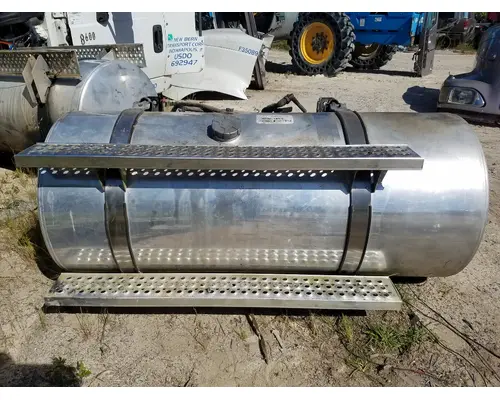 INTERNATIONAL 9400I Fuel Tank