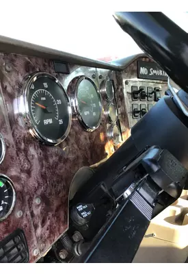 INTERNATIONAL 9400I GAUGE CLUSTER