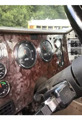 INTERNATIONAL 9400I GAUGE CLUSTER