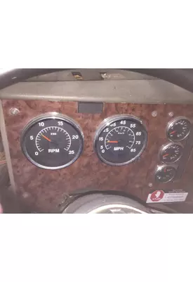 INTERNATIONAL 9400I GAUGE CLUSTER