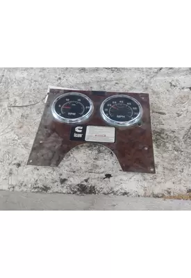 INTERNATIONAL 9400I GAUGE CLUSTER
