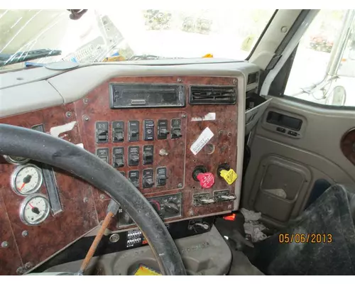 INTERNATIONAL 9400I GAUGE CLUSTER