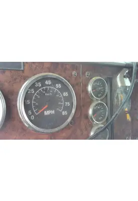 INTERNATIONAL 9400I GAUGE SPEEDOMETER