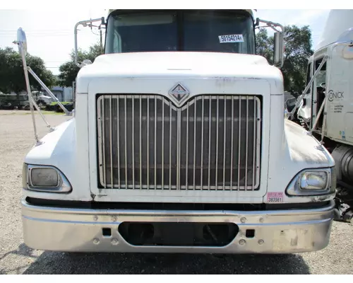 INTERNATIONAL 9400I HOOD