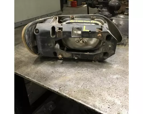 INTERNATIONAL 9400I Headlamp Assembly