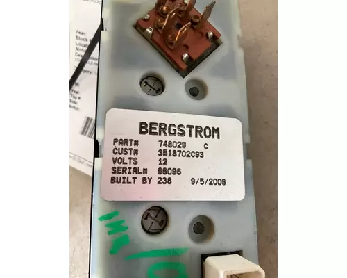 INTERNATIONAL 9400I HeaterAir Cond Parts, Misc