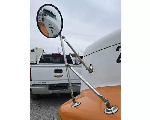 INTERNATIONAL 9400I Hood Mirror