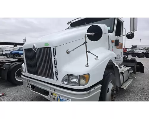 INTERNATIONAL 9400I Hood