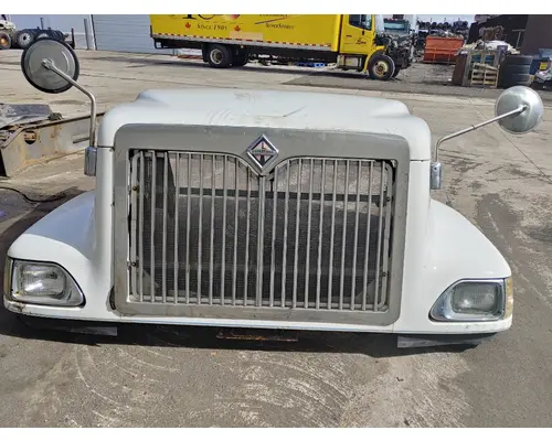 INTERNATIONAL 9400I Hood