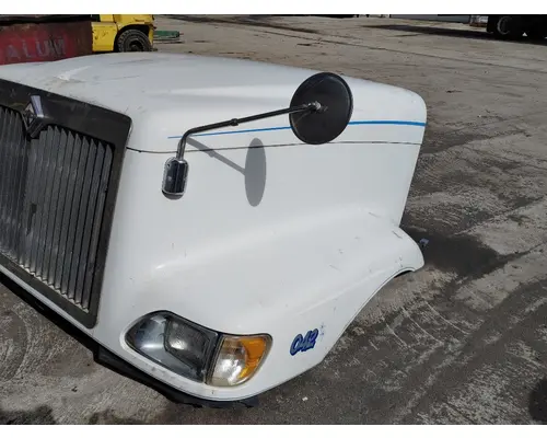 INTERNATIONAL 9400I Hood