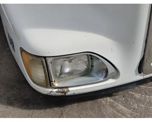 INTERNATIONAL 9400I Hood