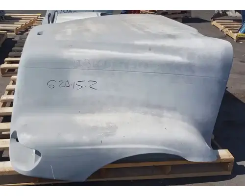 INTERNATIONAL 9400I Hood