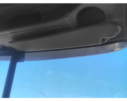 INTERNATIONAL 9400I INTERIOR SUN VISOR
