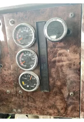 INTERNATIONAL 9400I Instrument Cluster