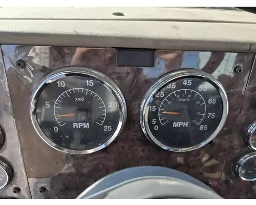 INTERNATIONAL 9400I Instrument Cluster