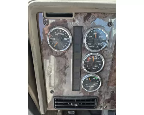 INTERNATIONAL 9400I Instrument Cluster