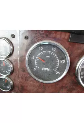 INTERNATIONAL 9400I Instrument Cluster