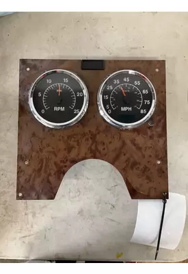 INTERNATIONAL 9400I Instrument Cluster