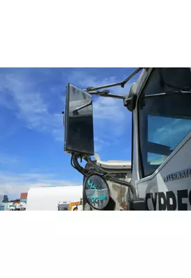 INTERNATIONAL 9400I MIRROR ASSEMBLY CAB/DOOR