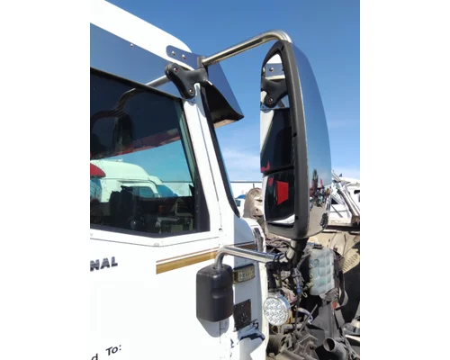 INTERNATIONAL 9400I MIRROR ASSEMBLY CAB/DOOR