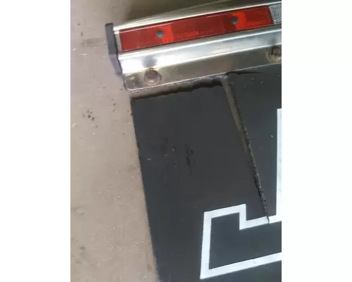 INTERNATIONAL 9400I MUD FLAP HANGER