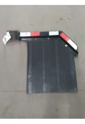 INTERNATIONAL 9400I MUD FLAP HANGER