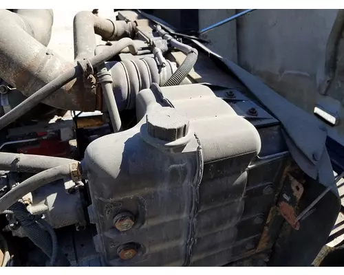 INTERNATIONAL 9400I RADIATOR OVERFLOW TANK