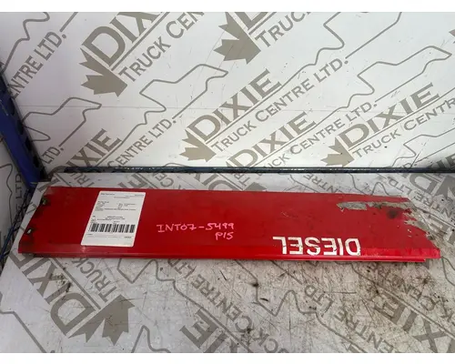 INTERNATIONAL 9400I Rocker Panel Moulding