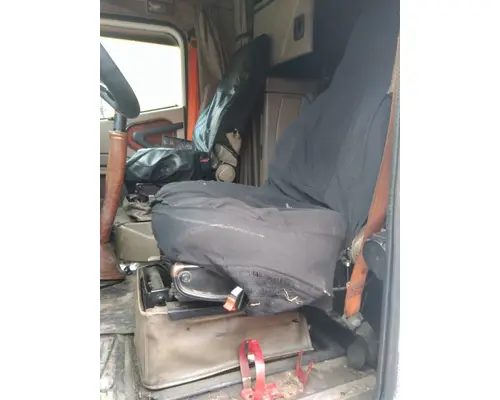 INTERNATIONAL 9400I SEAT, FRONT