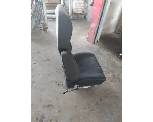 INTERNATIONAL 9400I SEAT, FRONT
