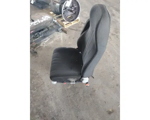 INTERNATIONAL 9400I SEAT, FRONT