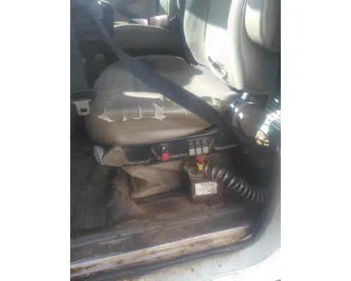INTERNATIONAL 9400I SEAT, FRONT