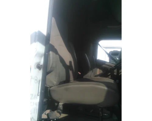 INTERNATIONAL 9400I SEAT, FRONT