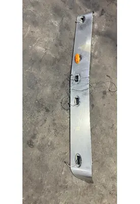 INTERNATIONAL 9400I Sun Visor (External)