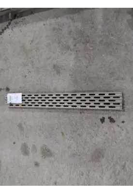 INTERNATIONAL 9400I TANK STEP