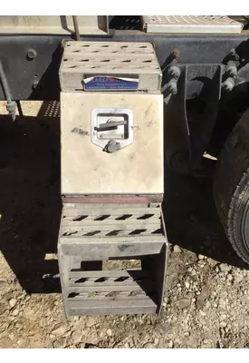 INTERNATIONAL 9400I TOOL BOX