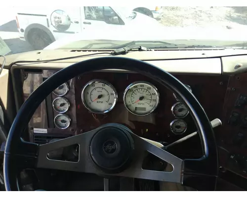 INTERNATIONAL 9400I WHOLE TRUCK FOR RESALE