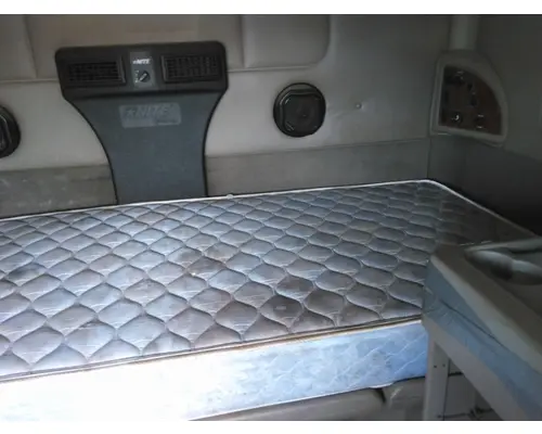 INTERNATIONAL 9400I WHOLE TRUCK FOR RESALE