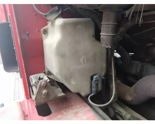INTERNATIONAL 9400I WINDSHIELD WASHER RESERVOIR