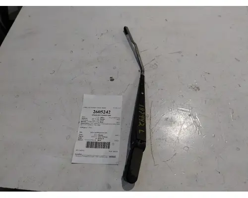 INTERNATIONAL 9400I WINDSHIELD WIPER ARM