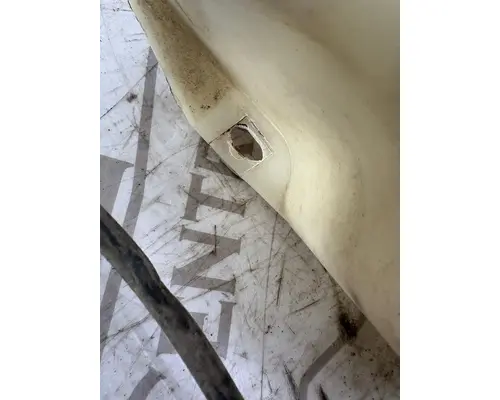 INTERNATIONAL 9400I Windshield Washer Reservoir