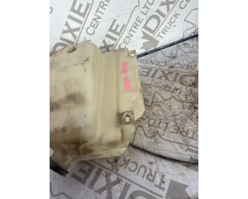 INTERNATIONAL 9400I Windshield Washer Reservoir