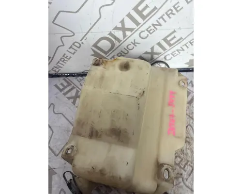 INTERNATIONAL 9400I Windshield Washer Reservoir