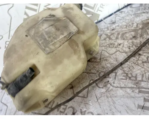 INTERNATIONAL 9400I Windshield Washer Reservoir