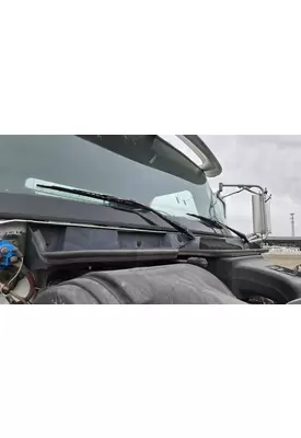 INTERNATIONAL 9400I Windshield Wiper Arm