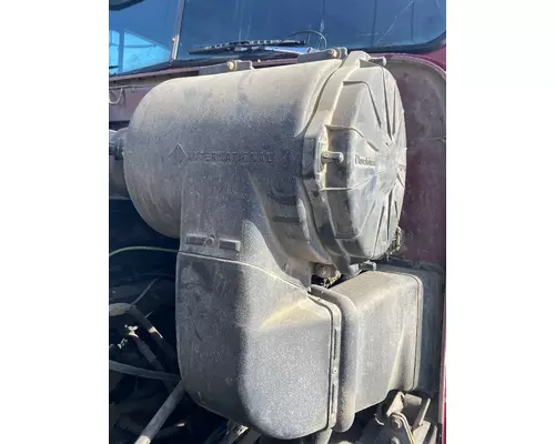 INTERNATIONAL 9400 Air Cleaner