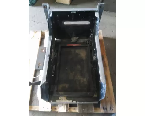 INTERNATIONAL 9400 BATTERY BOX