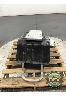 INTERNATIONAL 9400 Battery Box