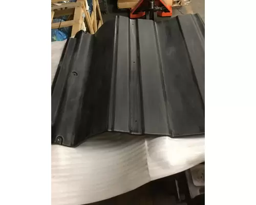 INTERNATIONAL 9400 Body Parts, Misc.